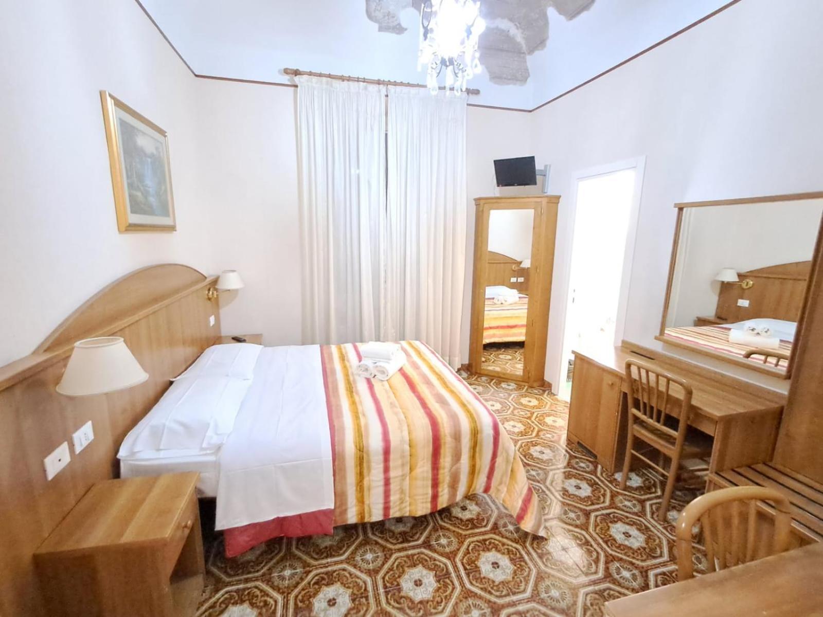Nahid Accommodation Ρώμη Εξωτερικό φωτογραφία