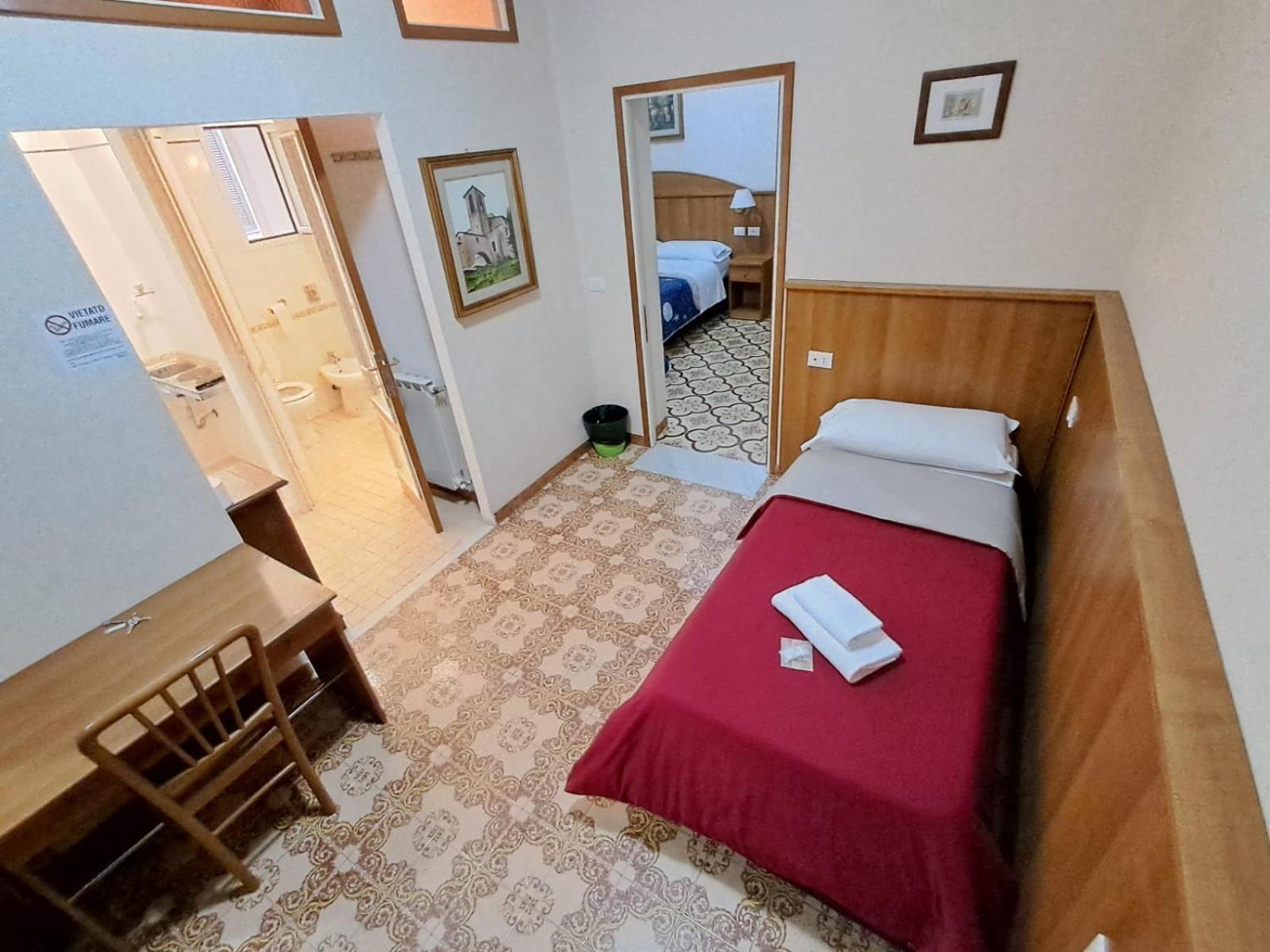 Nahid Accommodation Ρώμη Εξωτερικό φωτογραφία