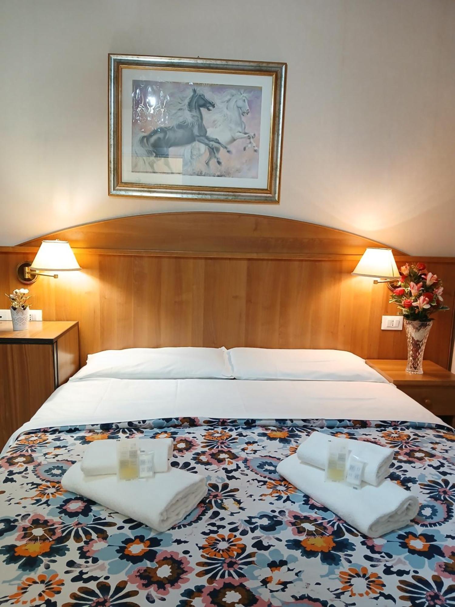 Nahid Accommodation Ρώμη Εξωτερικό φωτογραφία